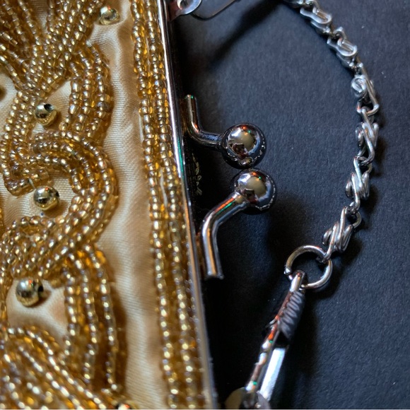 v i n t a g e :: Glam Beaded Draped Gatsby Satin Clutch Purse - Picture 11 of 13